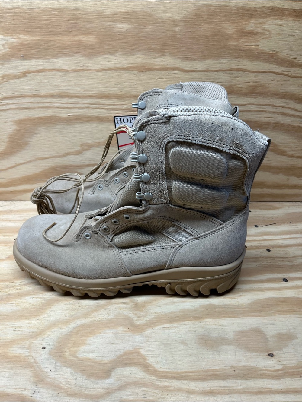 HOPLITE Tactical Desert Boots - Sand Suede